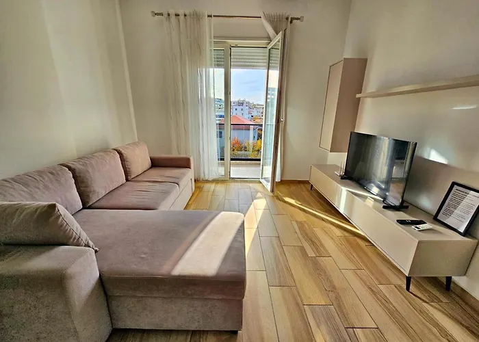 Jon\'S Apartment